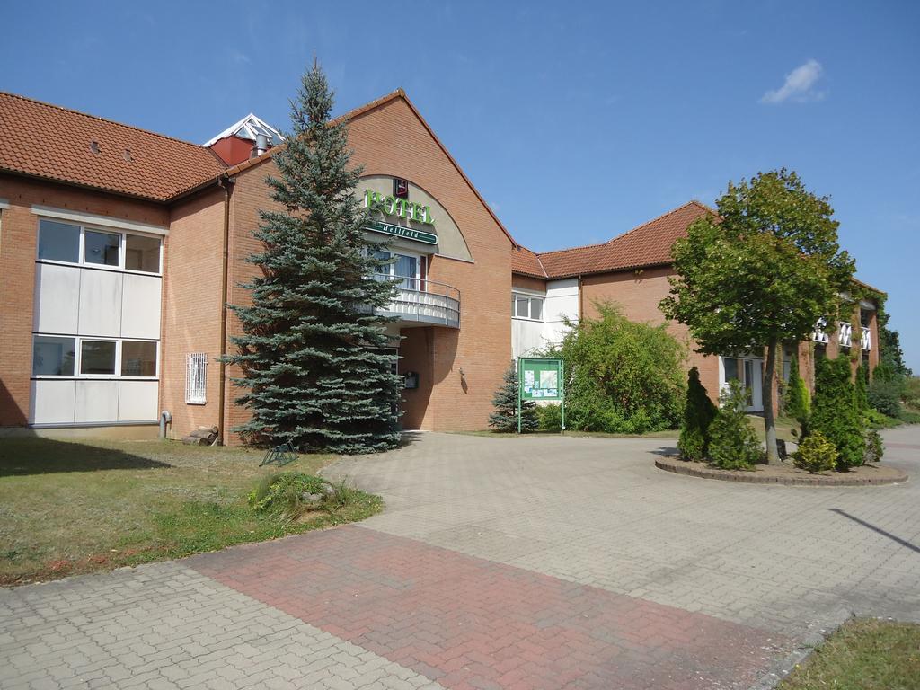 Greenline Hotel Hellfeld نيوبراندنبرغ المظهر الخارجي الصورة