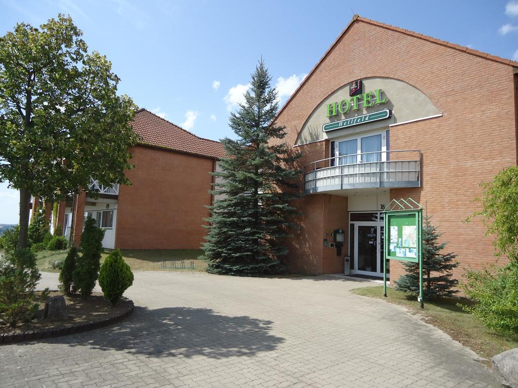 Greenline Hotel Hellfeld نيوبراندنبرغ المظهر الخارجي الصورة